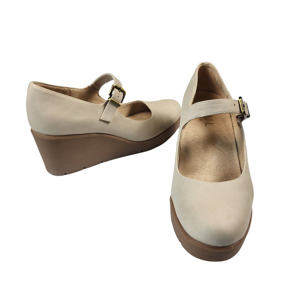 Soul Naturalizer Adore Mary Jane Wedge Pumps Womens 8 Beige Platform Shoe Casual